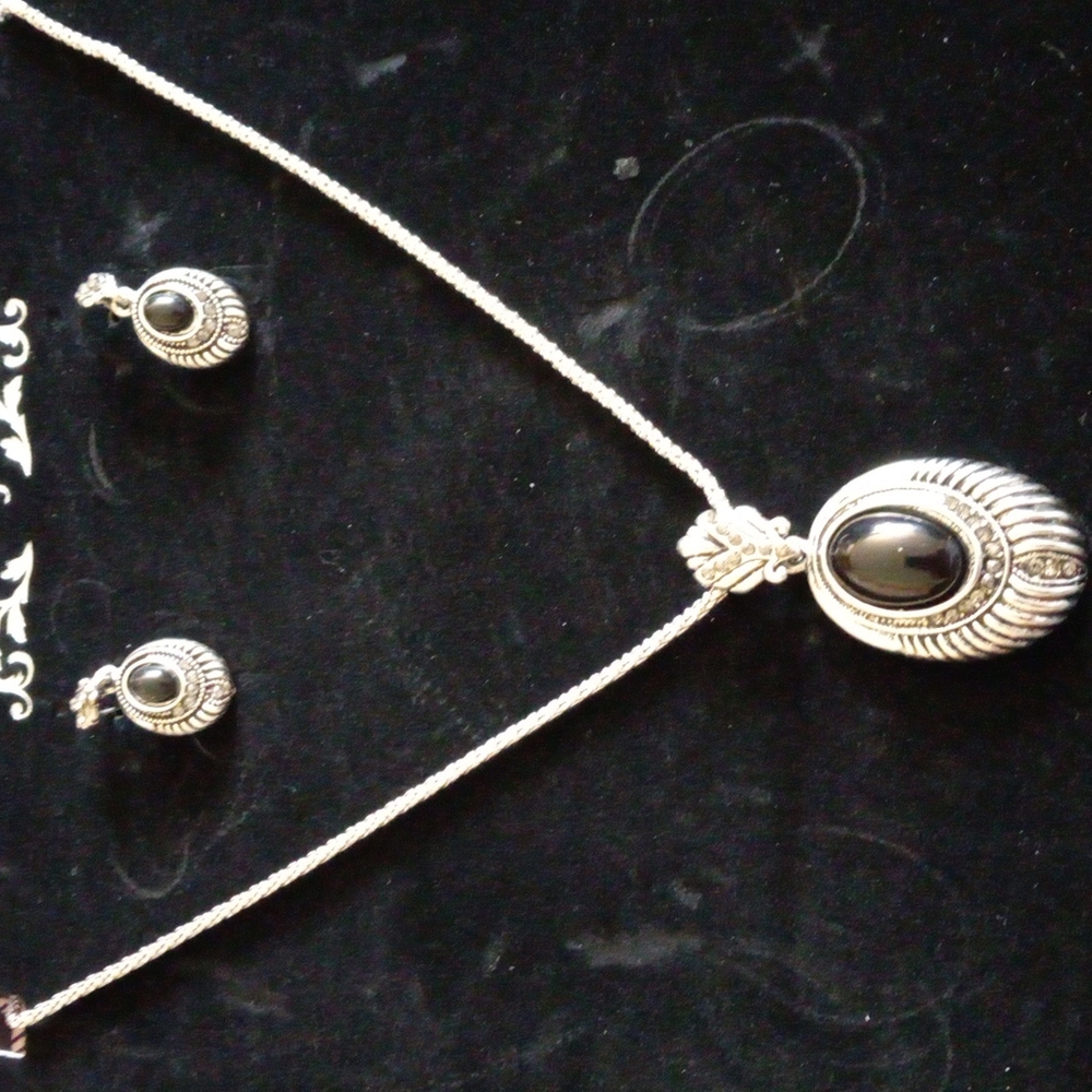 Kendall & James necklace and earring set